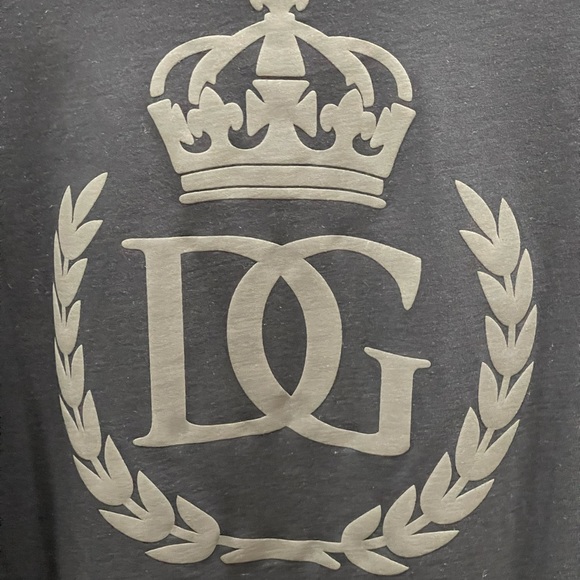 D&G t shirt brand new with tags and original bag . Various sizes - Picture 2 of 5